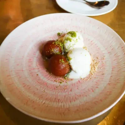 Gulab Jamun with Ice-cream